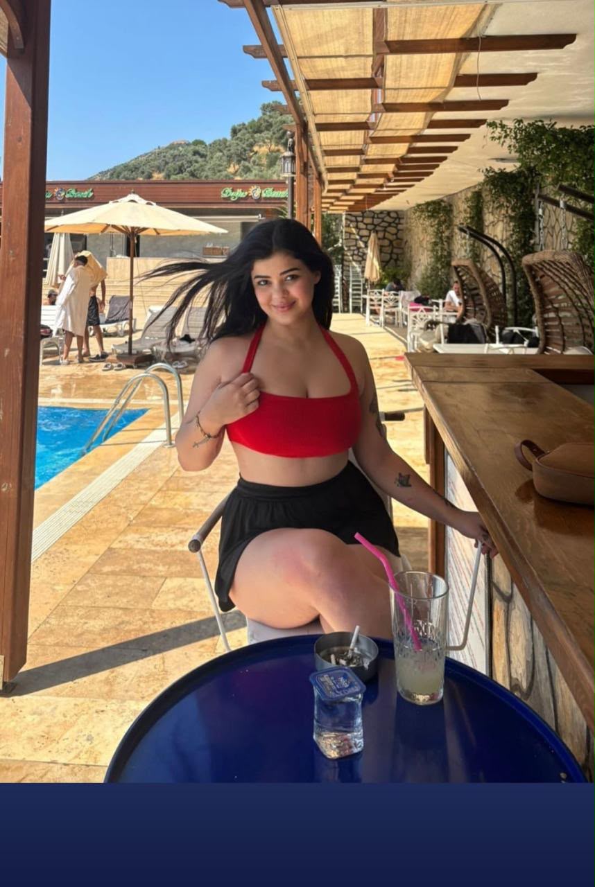 Karamağara Düşünceli Bayan Bayan Escort Ayşen