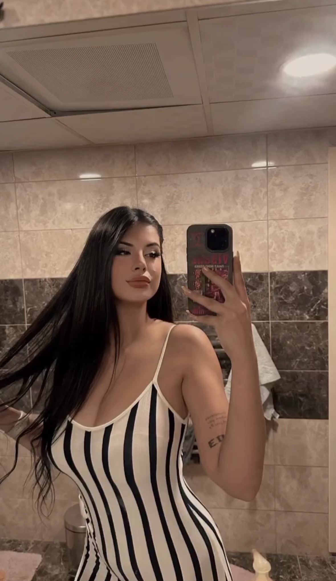 Mustafalı Etkileyici Bayan Bayan Escort Seda