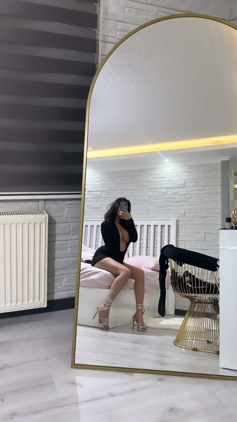 Karlısu Hayalperest Kadın Escort Alya