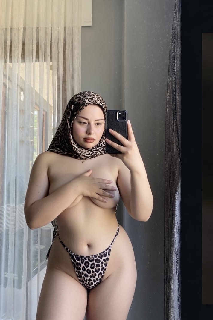 Çetenli Uyumlu Partner Bayan Escort Safiye