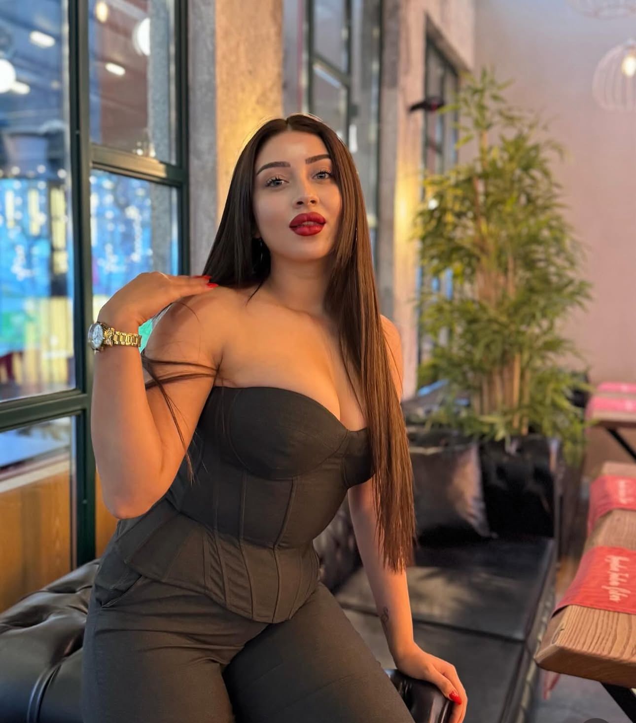 Delibekirli Swinger Escort Zeliha