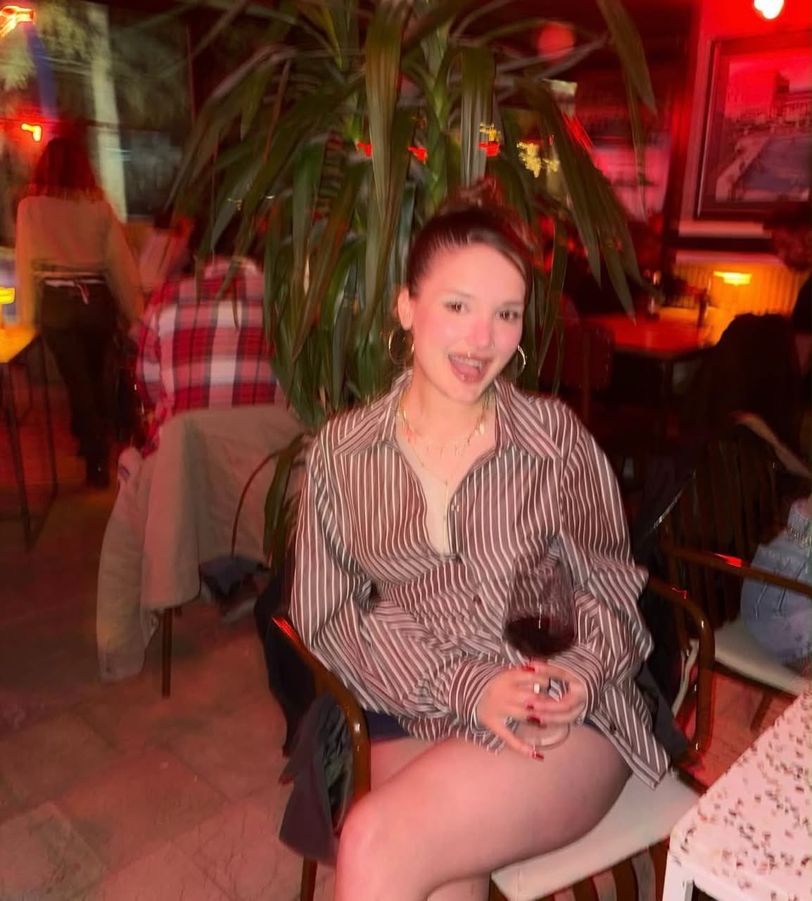 Gökgöl Sarışın Escort Bayan Nisa